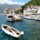 Черногория снова открывает въезд для непривитых туристов