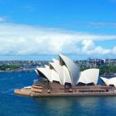 Австралия открывает границы для привитых «Спутником V»