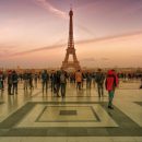Франция ужесточает правила COVID-19 для всех, включая иностранных туристов